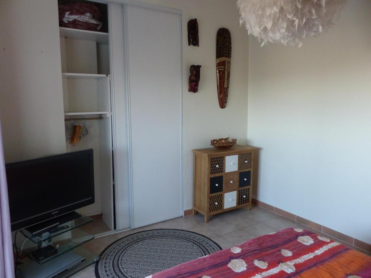 Logement Zen Sur La Colline Aux Mimosas Hyères Exteriör bild