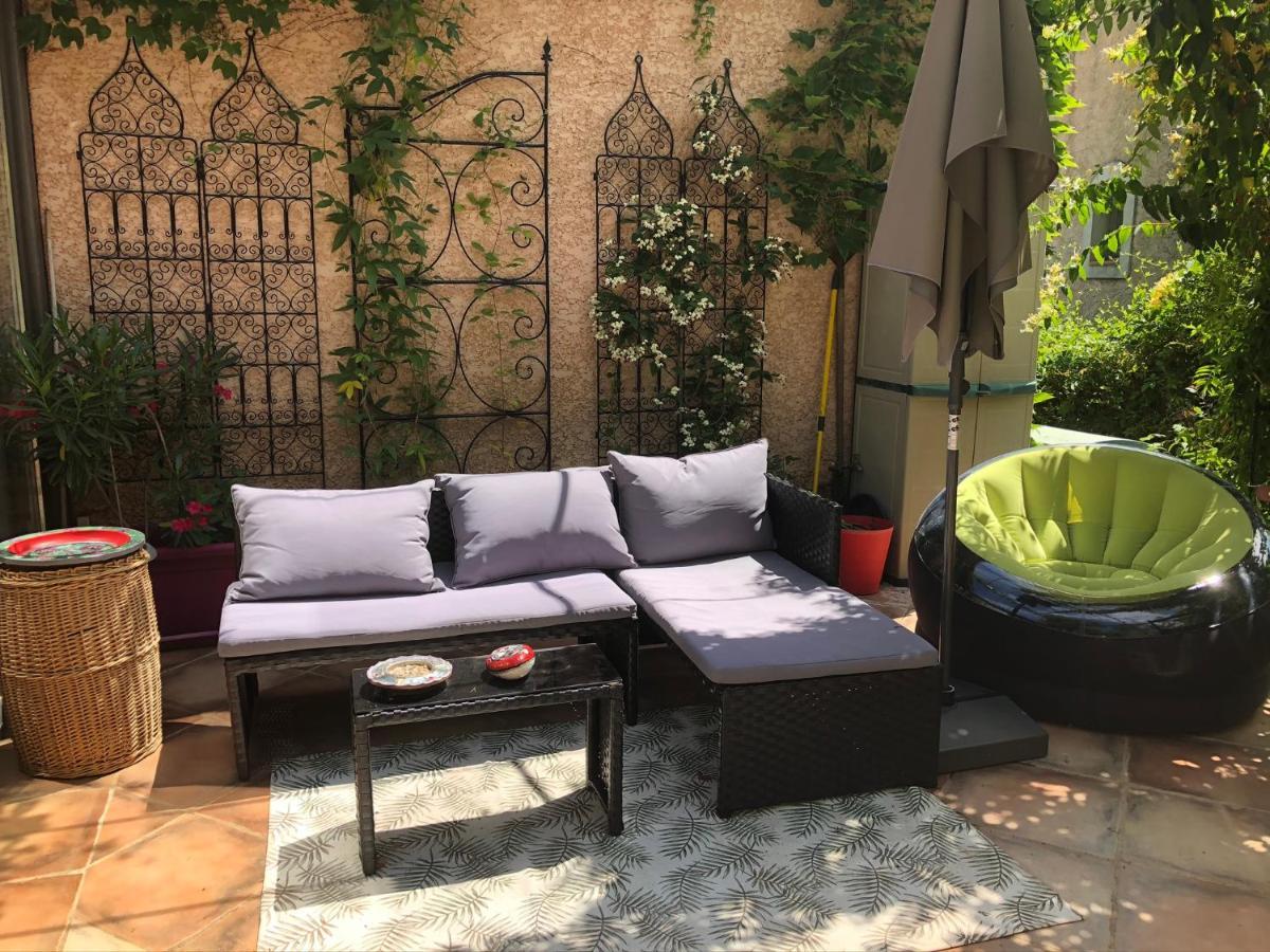 Logement Zen Sur La Colline Aux Mimosas Hyères Exteriör bild