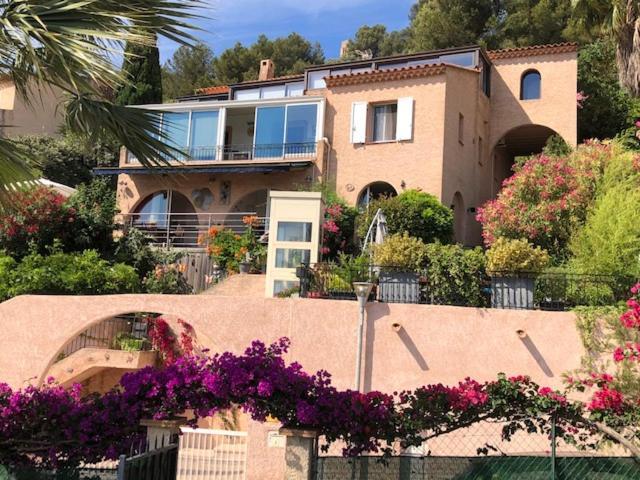 Logement Zen Sur La Colline Aux Mimosas Hyères Exteriör bild