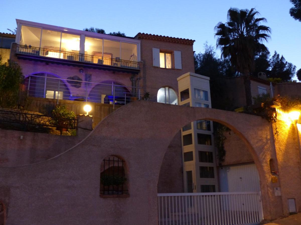 Logement Zen Sur La Colline Aux Mimosas Hyères Exteriör bild