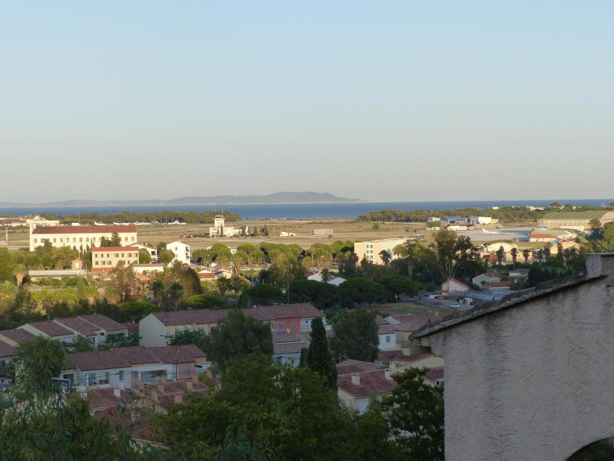 Logement Zen Sur La Colline Aux Mimosas Hyères Exteriör bild